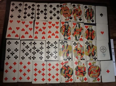 Ancien Jeu de 32 cartes à jouer - au pochoir - dos motifs bleus - après 1890 - Photo 1/4