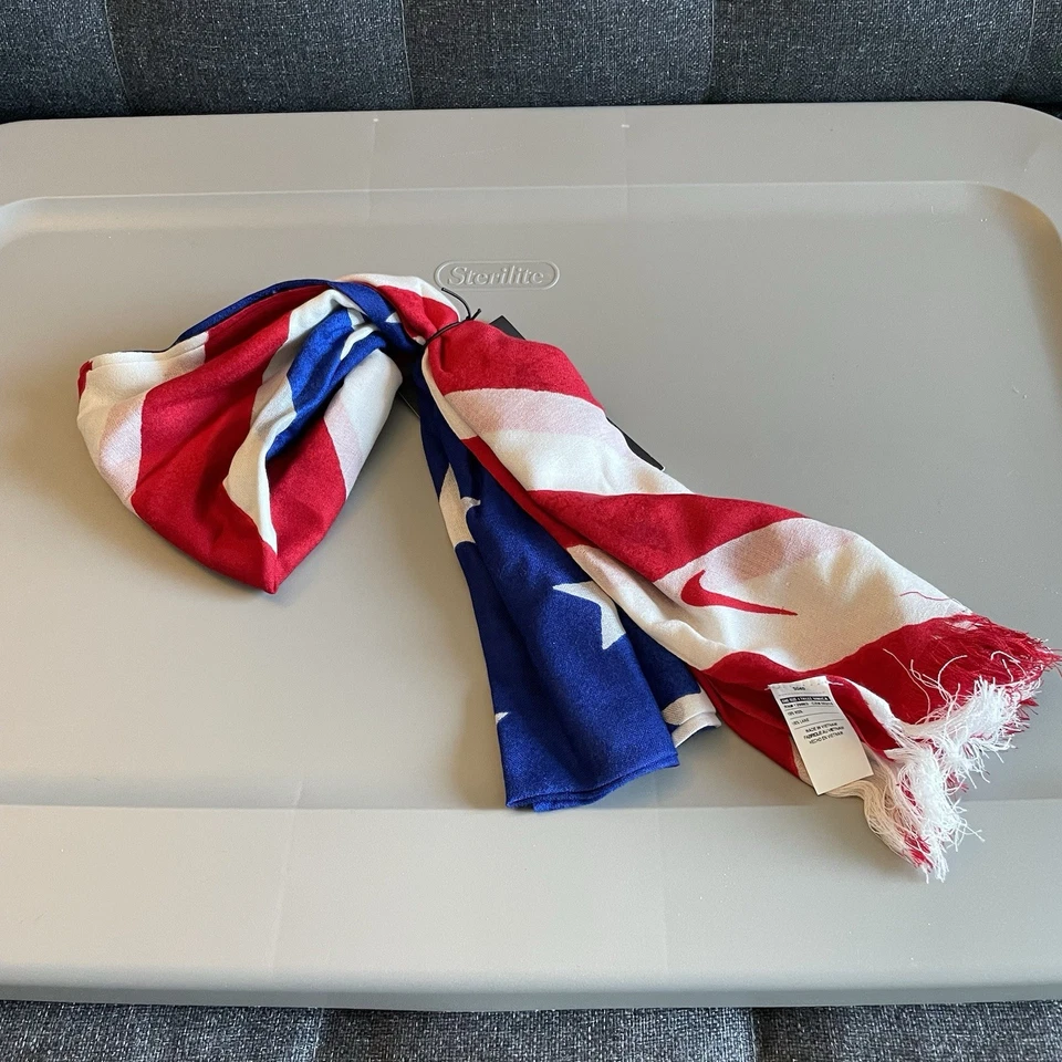 Nike Team USA Winter Olympics Victory Wool Scarf Stars & Stripes Red/White/Blue