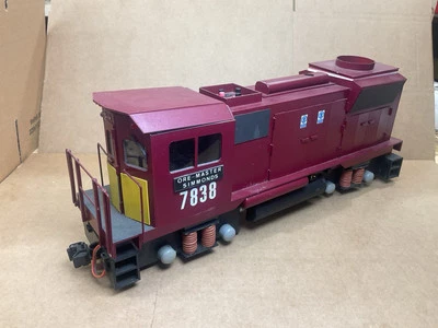 CUSTOM G GAUGE DIESEL LOCOMOTIVE ORE MOVER RED BATTERY POWERED WITH SOUND NICE! - Image 1 of 4