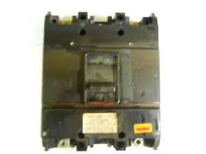 TRUMBULL ELECTRIC CIRCUIT BREAKER AT29200 200A 600VAC 250VDC - Picture 1 of 2