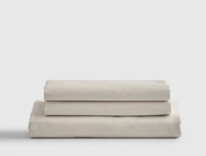 SET LENZUOLA 3 PEZZI NUOVO SENZA ETICHETTE QUINCE LUXURY RASO BIOLOGICO KING SAND COTONE - Foto 1 di 13