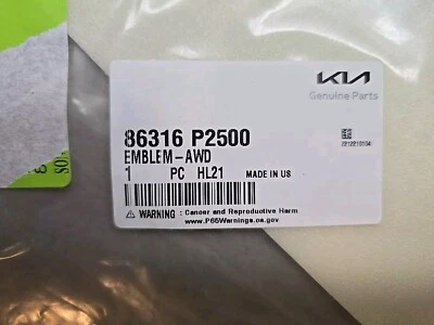 Emblema escotilla original Kia Sorento 2022-2024 86316-P2500 Foto 1 de 4