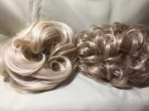 Zwei unordentliche Brötchen Scrunches Blondtöne - Bild 1 von 5
