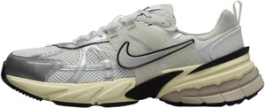 Nike Mens V2K Run Shoe - Summit White, Size 9.5 US - Picture 1 of 8