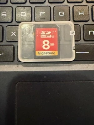 8GB  SDHC Memory Card gigastone - Image 1 of 2
