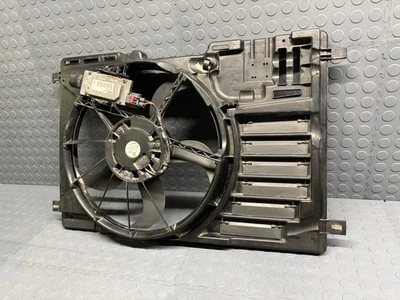 Ventilador de refrigeración del radiador del motor Ford Transit Connect 2014-2018 con módulo de control OEM Foto 1 de 3