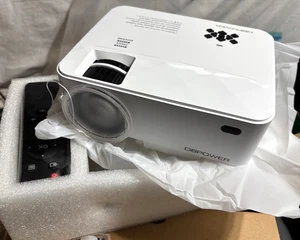 NEW box DBPOWER Mini LED Projector model T2 2400 LUX A/V HDMI USB Sychro Phone - Picture 1 of 11