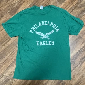 Philadelphia Eagles Retro Logo T-shirt Size XL-Green Wentz #11 - Picture 1 of 5