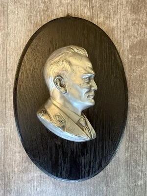 Escasa placa en relieve Hermann Goring de Otto Poertzel escultura Goering Segunda Guerra Mundial Foto 1 de 4