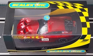 BNIB 1:32 = RARE Scalextric TVR Tuscan 400R HAMLEYS #28 C2618 - Picture 1 of 12