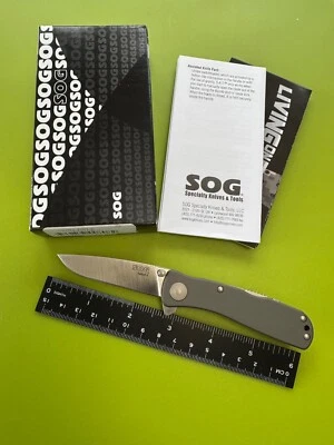 Faca dobrável SOG TWI-8 Twitch II AUS-8 NOVA na caixa NOS - Imagem 1 de 4