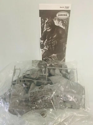 Kit Modelo Luces Polares King Kong / Cara Alterna / Placa, Paquete Árbol  Foto 1 de 4