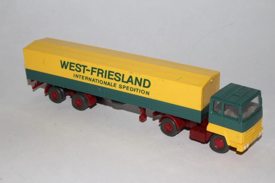  WIKING #530 West-Friesland Ford Transcontinental Truck  - Image 1 of 1