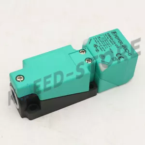 1PZ Nuovo Sensore Induttivo per PEPPERL + FUCHS NBB20-U4-UU - Foto 1 di 7