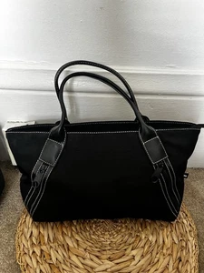 Vintage Tommy Hilfiger Black Wide Canvas Zippered Tote Top Handle 16x8x4" - Picture 1 of 6