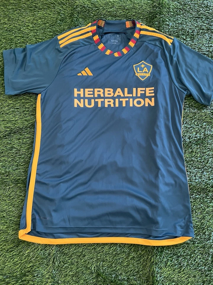 Adidas LA Galaxy MLS Men's Slim Fit Soccer Jersey Size L