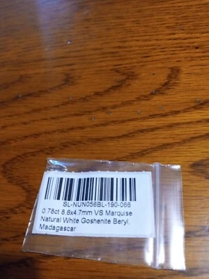 0,78 quilates Natural VS Goshenita Blanco Berilo Sin Tratar Corte Marqués Foto 1 de 4