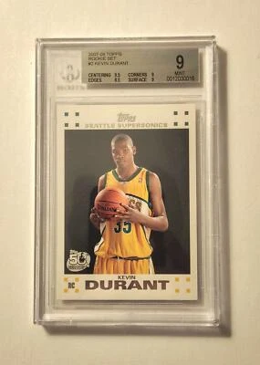 Tarjeta de baloncesto Topps Rookie Set Kevin Durant #2 Rookie RC 2007-08 BGS 9 como nueva Foto 1 de 2
