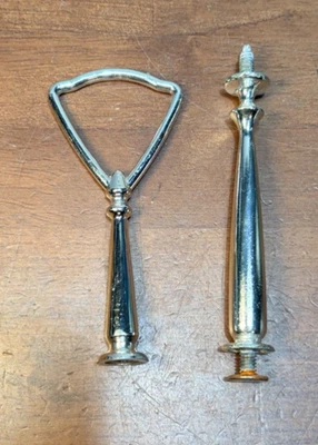 1 Par De Colección Bandeja para Pasteles Soporte Mango y Elevador Herrajes Montaje 2 Niveles Plateado - Lote d Foto 1 de 4