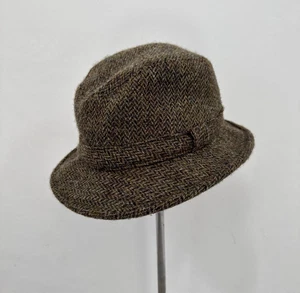 Sombrero de tweed Lock & Co Harris urogallo enrollable para hombre medio verde Trilby precio de venta sugerido por el fabricante 245 GBP - Imagen 1 de 11