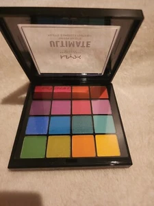 1 NYX Ultimate Shadow Palette Eyeshadow- USP04 Brights - Picture 1 of 3