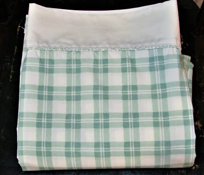 LAURA ASHLEY HAMPTON PLAID GREEN WHITE TWIN FLAT SHEET Cotton Blend - Image 1 of 3