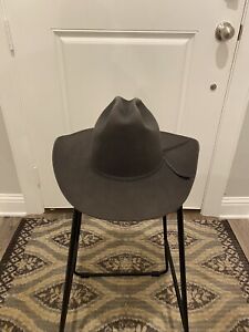 Resistol 4X Beaver Cowboy Hat Size 7 Chocolate - SHARP!