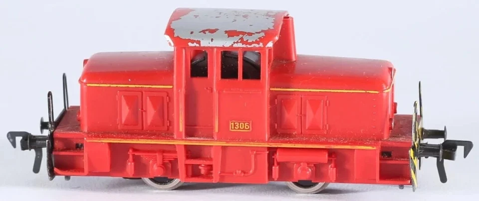 FLEISCHMANN 1306 Diesel Locomotive Type GE 44 Ton, Red Livery - Image 1 of 1