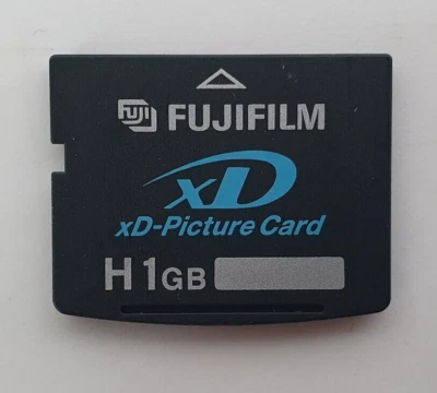FujiFilm xD Picture Memory Card 1GB Fuji Type H - Image 1 of 2