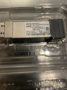 HPE 100Gb QSFP28 MPO SR4 845966-B21 / SPS: 849443-001 XCVR - Bild 1 von 2