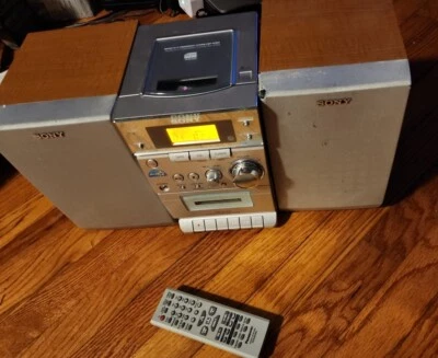 Sony CMT-EP303 Micro HiFi System W/ Remote AM/FM CD *Cassette   WITH remote - Image 1 of 4