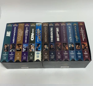 James Bond 007 VHS Collection 6 And 7 Tape VHS Box Sets AA - Foto 1 di 9