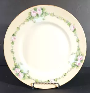 Antiguo PLATO DE ENSALADA FIRMADO PINTADO A MANO Amarillo/Verde Rosa Rosas Limoges Francia - Imagen 1 de 8
