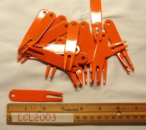 25 NEW Metal ORANGE Powder Coated Golf Divot Tool 3" w/hole for Hanging - Picture 1 of 4