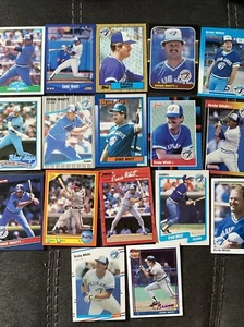 Lotto carte Ernie Whitt (17) Toronto Blue Jays - Foto 1 di 1