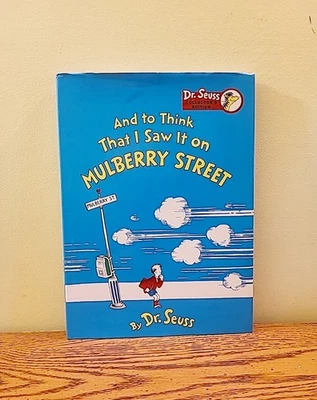 Dr. Seuss  And to Think That I Saw It on Mulberry Street Kohl's Cares Hardcover Foto 1 de 4