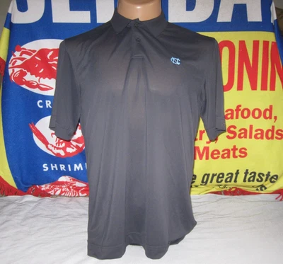 NORTH CAROLINA TAR HEELS Polo Para Hombre Cortador Grande Buck ACC Fútbol UNC MJ Foto 1 de 4
