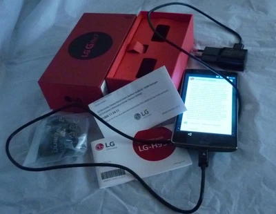 LG  G Flex 2 Silber - Smartphone - auf Werk zurückgesetzt - neuwertig + komplett - Bild 1 von 4