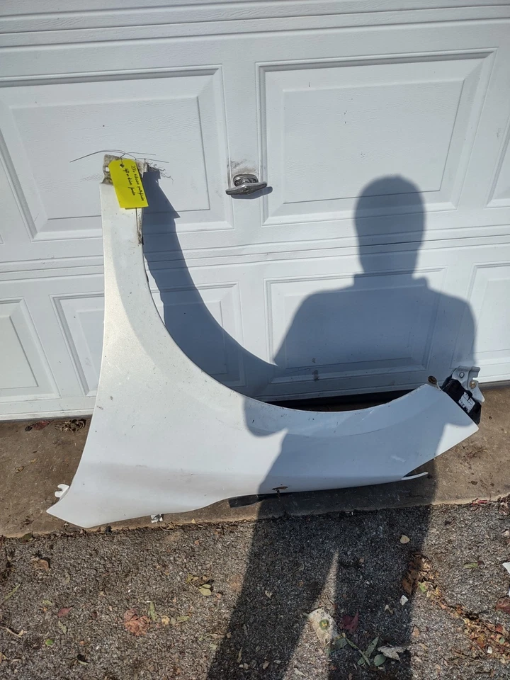 2013 2014 2015 2016  NISSAN PATHFINDER RIGHT FENDER OEM USED - Image 1 of 1