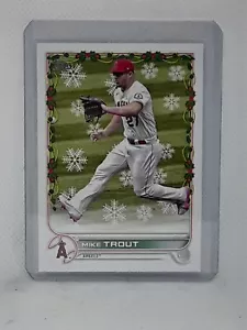 Mike Trout 2022 Topps Holiday Baseball - #HW50 - Los Angeles Angels - Picture 1 of 2
