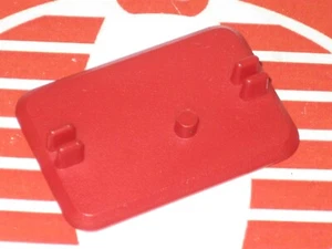 GI Joe Weapon FUNSKOOL RED Figure Stand Original Figure Accessory - Picture 1 of 1