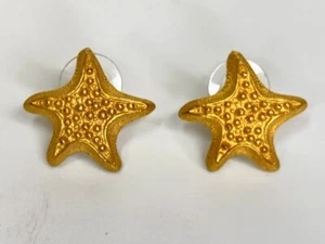 Vintage Chico's Goldtone Starfish Pierced Earrings Hard to Find - Imagen 1 de 3