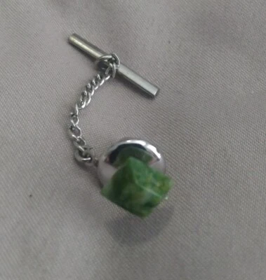 复古银色带翡翠领带或别针 — 第 1/4 张图片