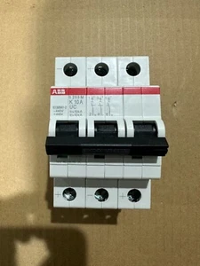 2CDS273061R0427 New ABB S203M-K10UC Miniature Circuit Breaker S200MUC 3P 10A AC - Picture 1 of 7