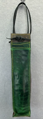 Bolso de Mano Botella de Vino de Cuero Grano Completo Bloque de Color Acento Costuras Hecho a Mano Resistente Foto 1 de 4