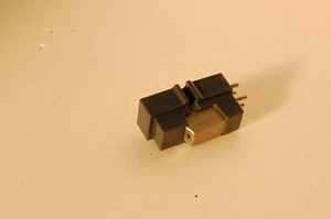 PIONEER PC-11 Cartridge-PARTS ONLY-USED without STYLUS NO Cantilever from JAPAN - Picture 1 of 9