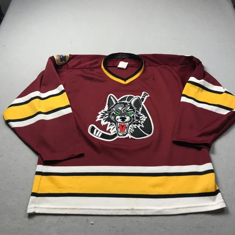 VINTAGE Chicago Wolves Jersey Mens Small Red Hockey Minor League Bauer Logo Cover
