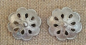 Pendientes Castlecliff Vintage Estate Tono Plateado Floral En Forma de Pera Agujeros Clip On - Imagen 1 de 7