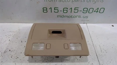 2005-2011 CADILLAC STS REAR UPPER ROOF OVERHEAD LIGHT LAMP CONSOLE 89023622 - Image 1 of 4