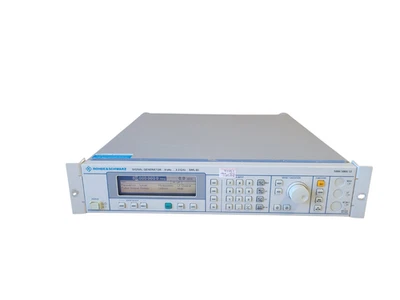 Generador de señal Rohde & Schwarz SML03 9 kHz - 3,3 GHz con opciones SML-B3 y SML-B19 Foto 1 de 4